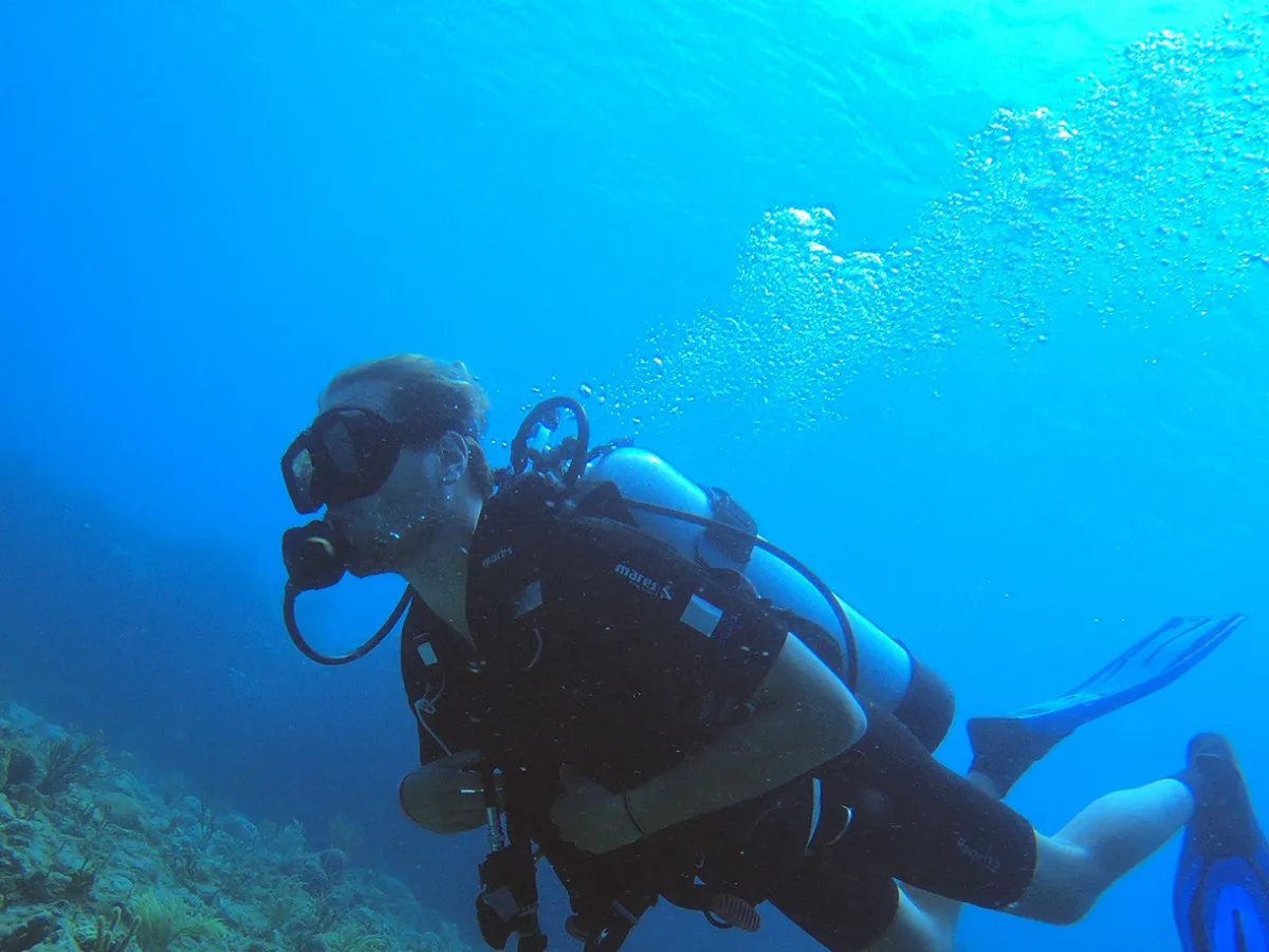 Open Water Dive Referral Course Image 1 a person swimming in the water